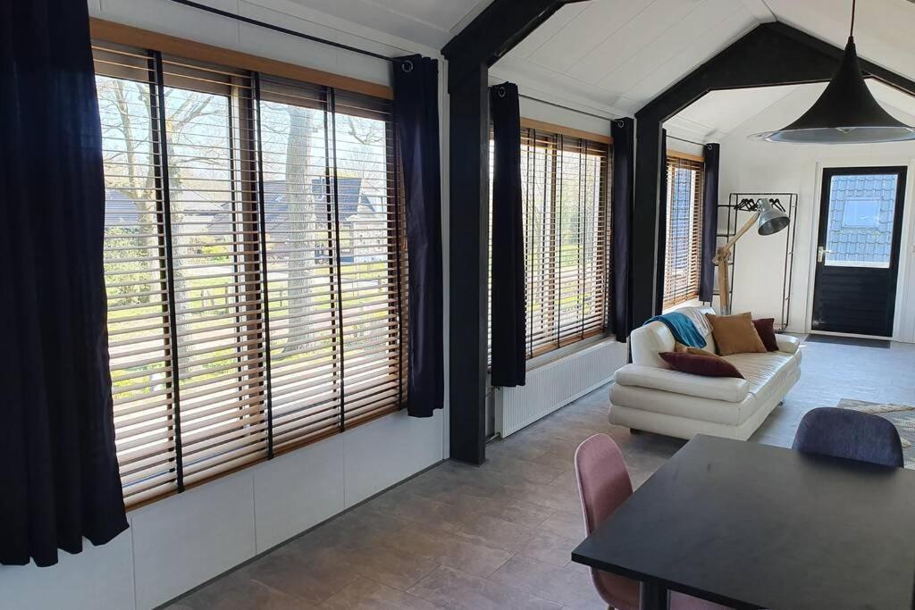 Vrijstaand / Landelijk Appartement Met Uitzicht! De Wijk Exterior foto